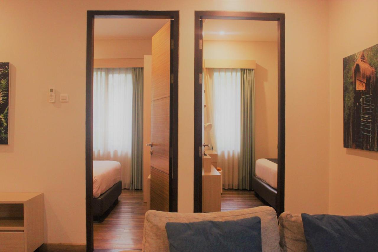 Treehouse Suites - Boutique Serviced Apartment Giacarta Esterno foto